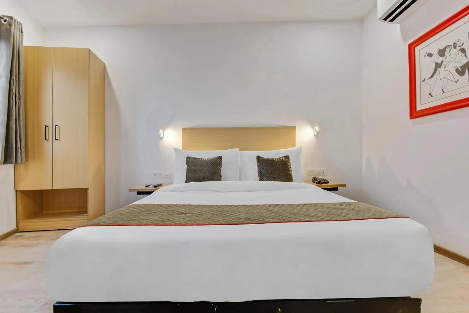 Hotel Sana New Delhi