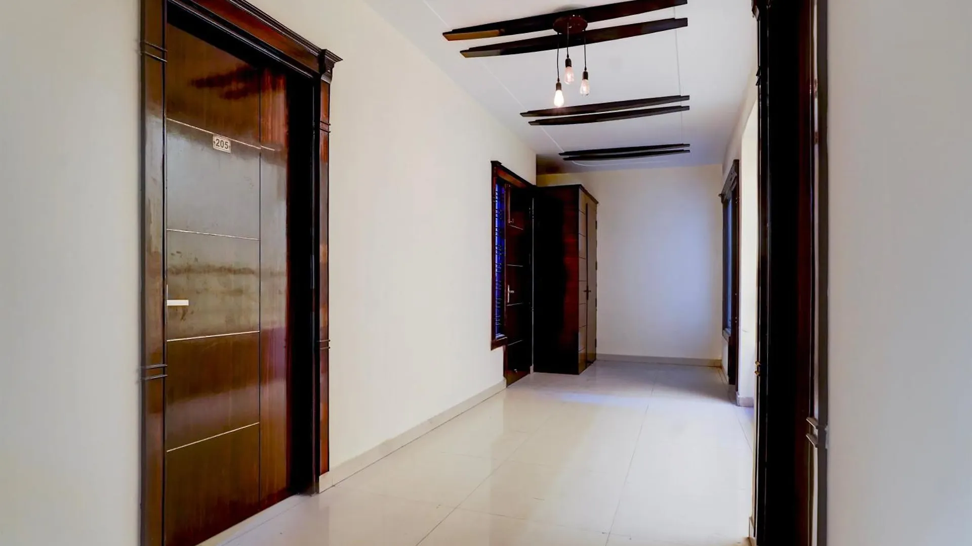 Hotel Sana New Delhi