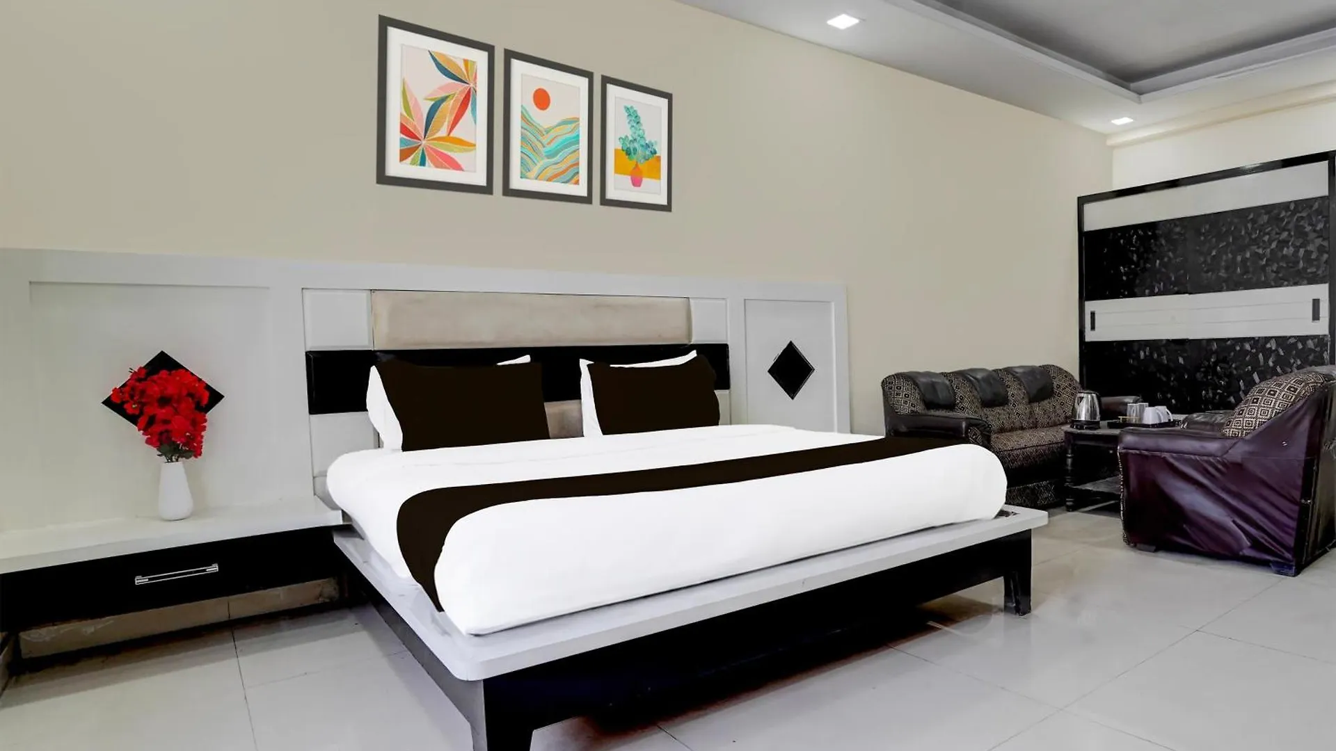 Hotel Sana New Delhi India