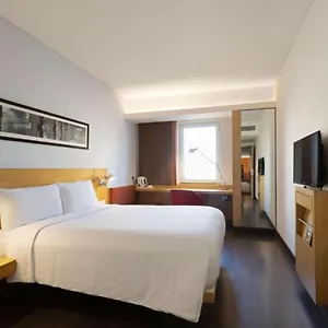 Hotel Olive Near Delhi Airport